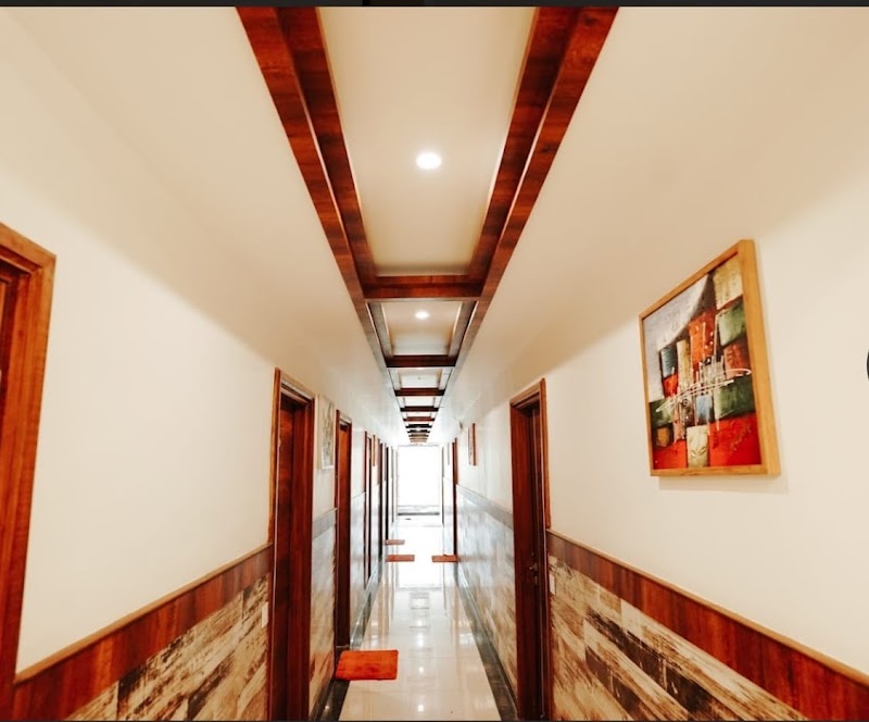 Hotel green orchid by Right hospitality & protocol - Hotel green orchid by Right hospitality & protocol Village karlah, Patnitop, Parbal, 182142
