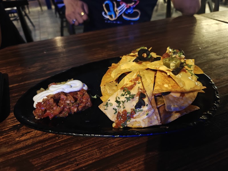 Boche & Shakesbierre - Brewpub & Club - Boche & Shakesbierre - Brewpub & Club Level 5, EVA Mall, Brigade Rd, Ashok Nagar, Bengaluru, Karnataka 560025, India