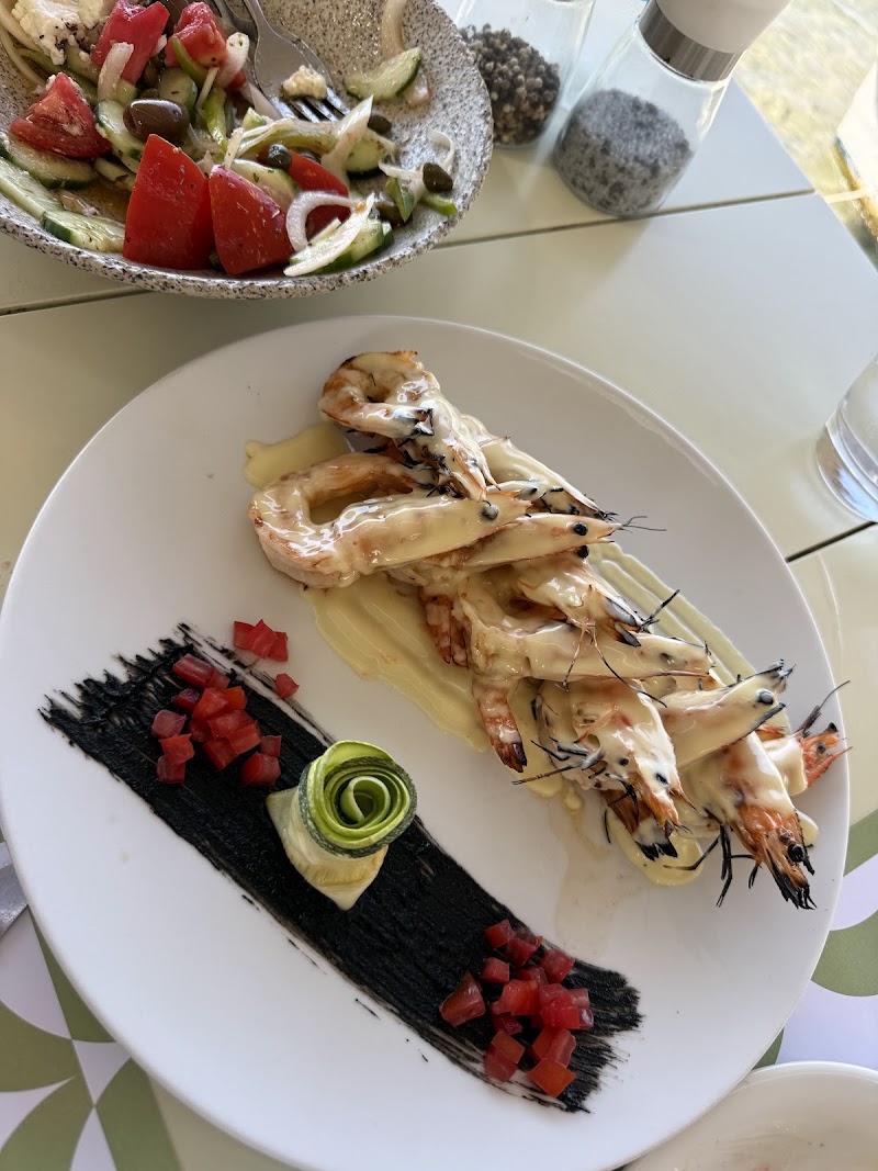 Yialos Restaurant Milos - Yialos Restaurant Milos Pollonia 848 00, Greece