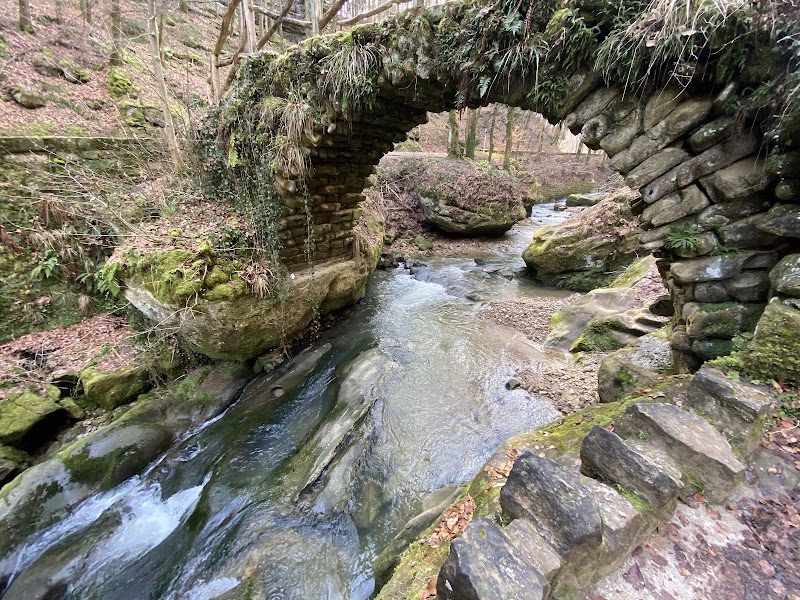 Mullerthal Trail Route 2 - Mullerthal Trail Route 2, Uii in4, Rue des Moulins, 6245 Mullerthal Waldbillig, Luxembourg