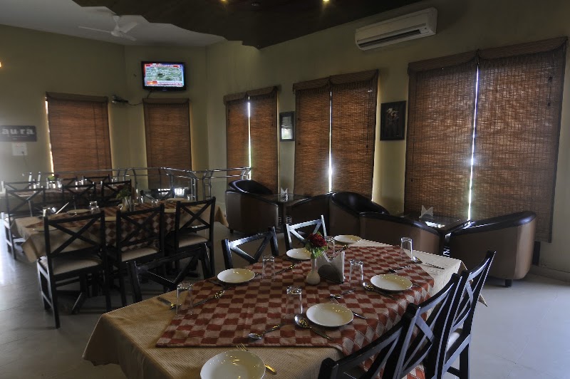 Spicy Kitchen Restaurant - Spicy Kitchen Restaurant &5, Plot No : 4, Pal Rd, near HP Petrol Pump, Roop Nagar, Bhadu Market, Jodhpur, Rajasthan 342014, India