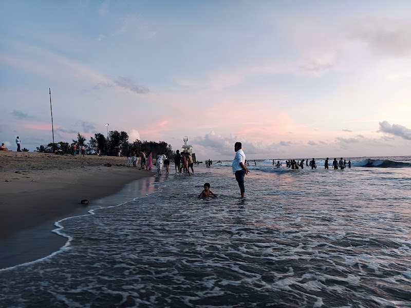 Vypin Beach - Vypin Beach X6X9+F8P, Valappu, Kochi, Kerala 682508, India