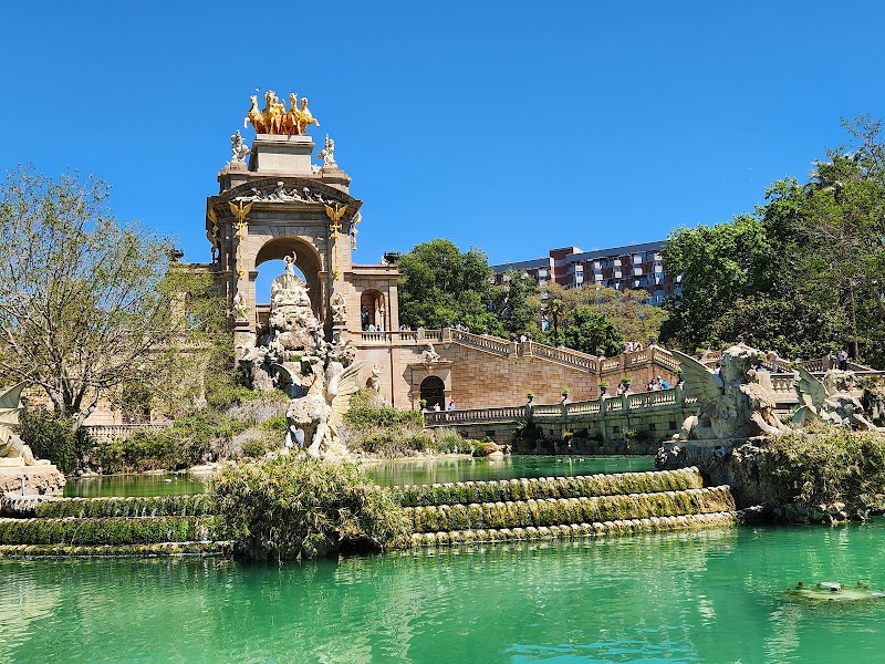 GO LOCAL Barcelona private tours, day trips. Wine, history, food, art, family friendly experiences - GO LOCAL Barcelona private tours, day trips. Wine, history, food, art, family friendly experiences, Carrer de Lafont, 6, Sants-Montjuïc, 08004 Barcelona, Spain