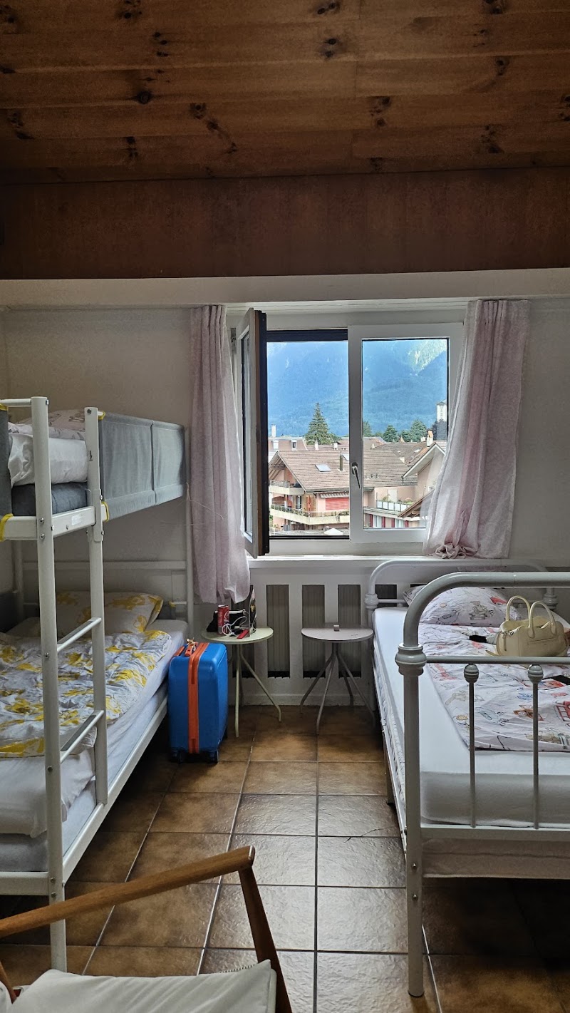 Ssico B&B - Ssico B&B Bahnhofstrasse 45, 3800 Interlaken, Switzerland