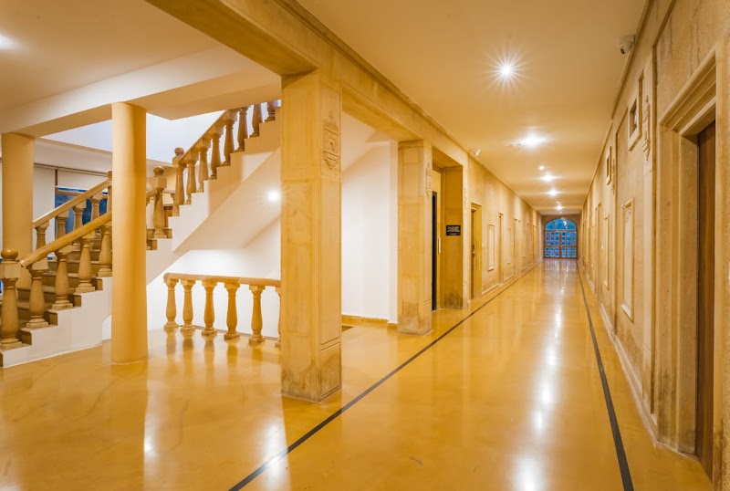 Hotel Golden Haveli - Hotel Golden Haveli, Bera Rd, Postal Colony, Jaisalmer, Rajasthan 345001, India