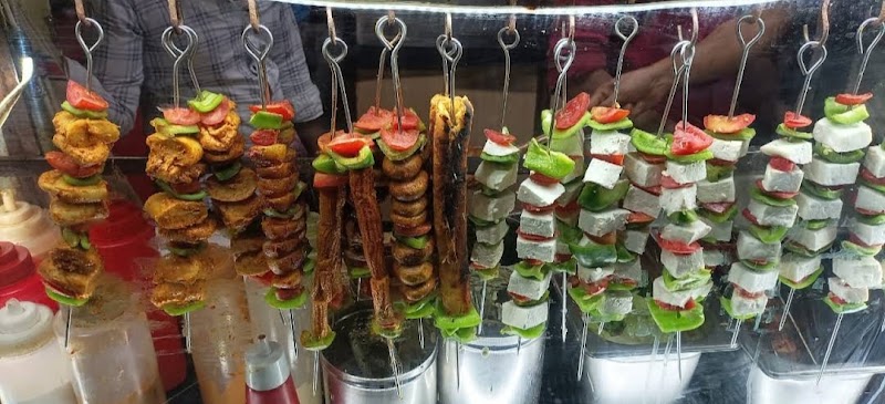 Shri Veggie Adda - Shri Veggie Adda B V Baug Lane, Tilak Rd, opp. Pavillion Veg Rest, Raja Wadi, Sindhu Wadi, Ghatkopar East, Mumbai, Maharashtra 400077, India
