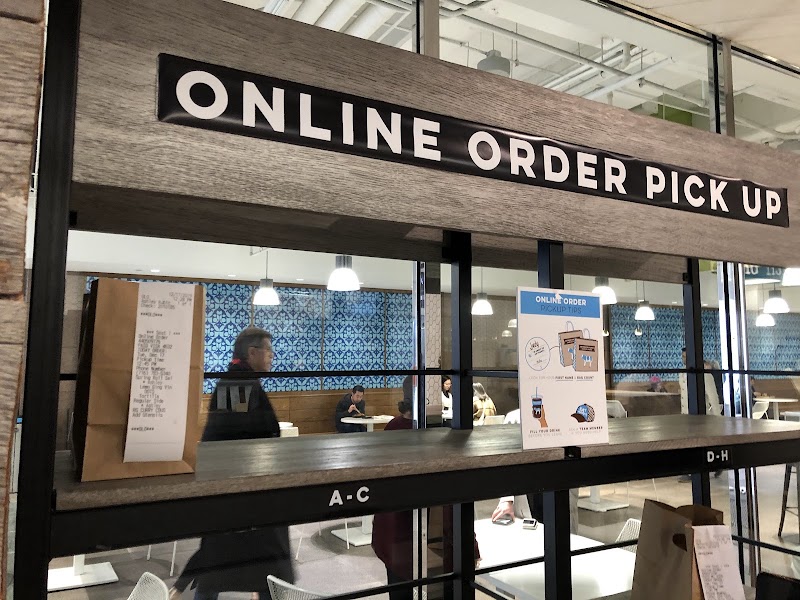 Mendocino Farms - Mendocino Farms 300 S Grand Ave, Los Angeles, CA 90071, USA