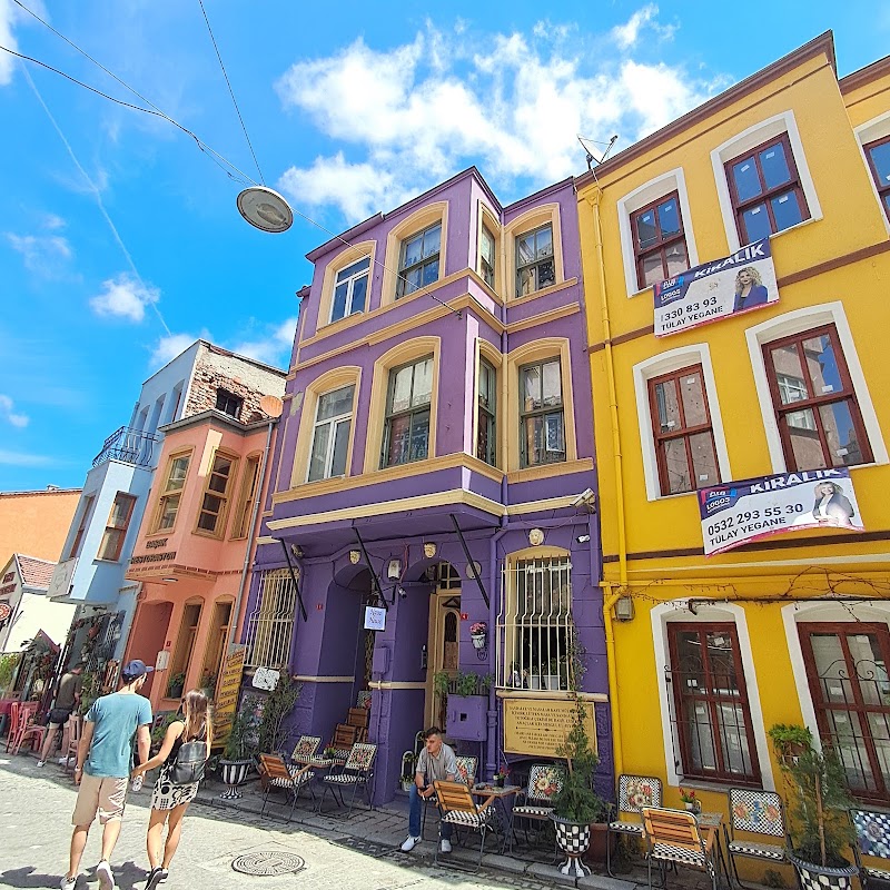 Balat - Balat, Sancaktar Ykş., 34087 Fatih/İstanbul, Türkiye