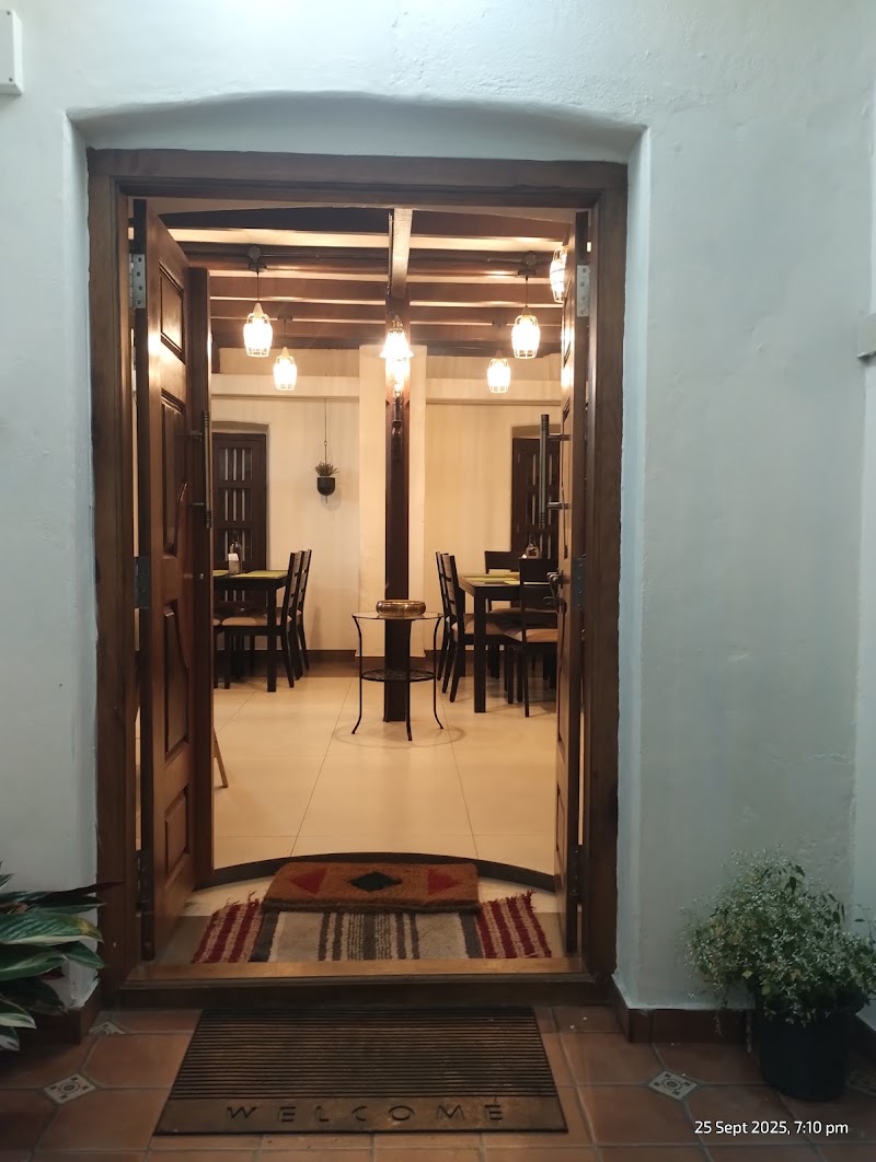 Bandhiraaa - Bandhiraaa Janatha bazar, Madikeri Fort, Stuart Hill, Madikeri, Karnataka 571201, India