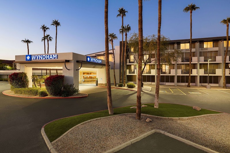 Wyndham Phoenix Airport/Tempe - Wyndham Phoenix Airport/Tempe, 1600 S 52nd St, Tempe, AZ 85281, USA