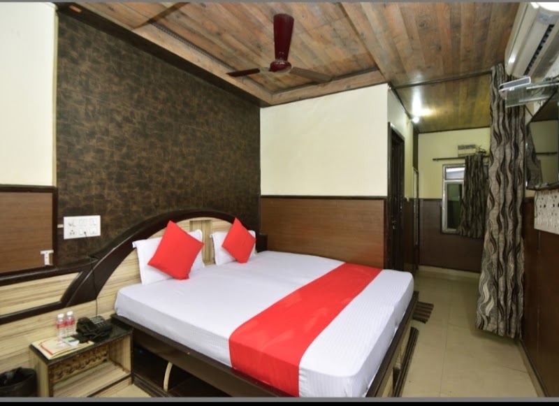 Hotel Jai palace - Hotel Jai palace, 10, Fateh Singh Market, Railway Station, Gopalbari, Jaipur, Rajasthan 302001, India