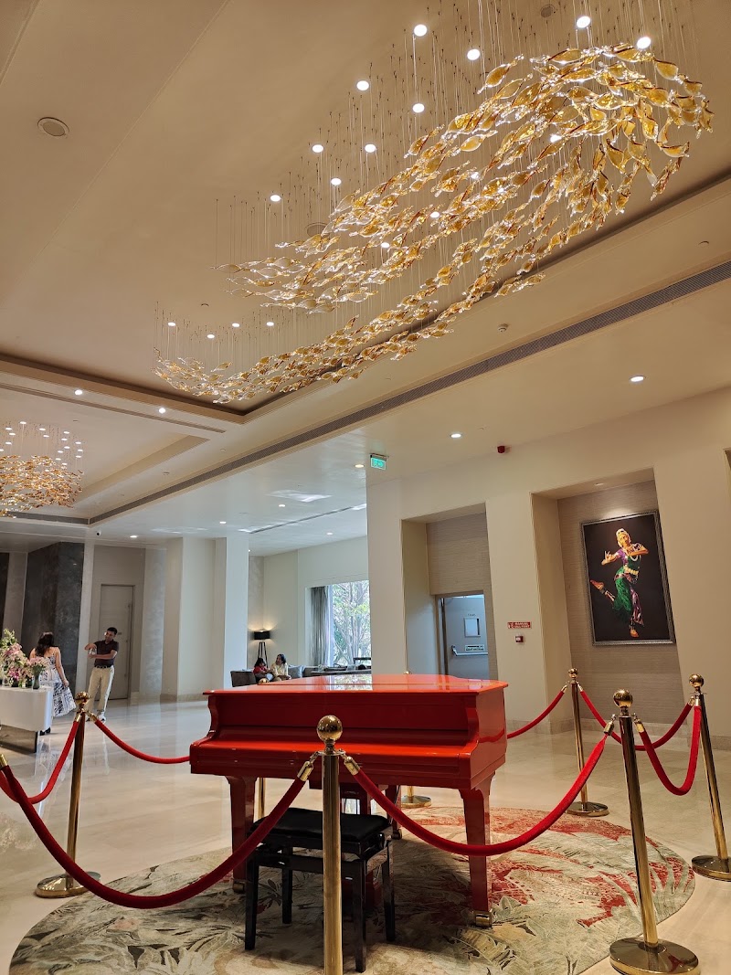 Melange - Radisson Blu Bengaluru - Melange - Radisson Blu Bengaluru 90/4, Outer Ring Rd, Marathahalli Village, Marathahalli, Bengaluru, Karnataka 560037, India