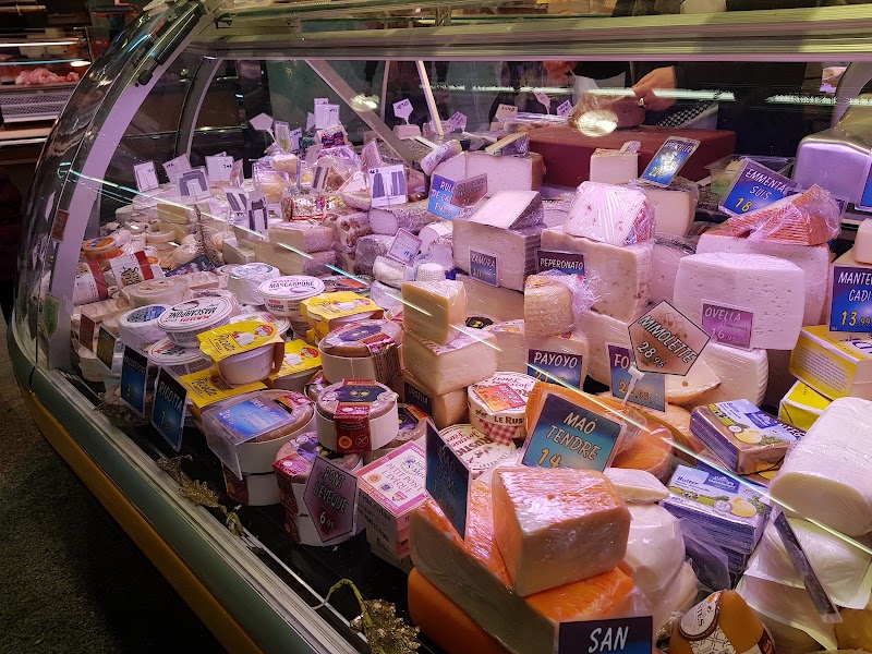 Mercat de Santa Caterina - Mercat de Santa Caterina Av. de Francesc Cambó, 16, Ciutat Vella, 08003 Barcelona, Spain