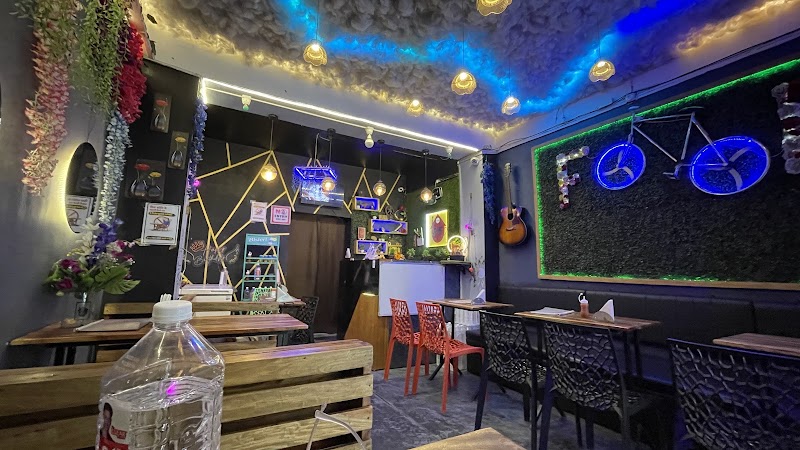 Cafe Hide Out - Cafe Hide Out, near Natwar School, Civil Lines, Agrasen Colony, Raigarh, Chhattisgarh 496001, India