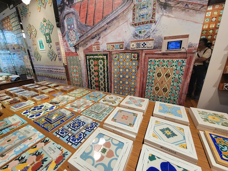Museum Of Old Taiwan Tiles - Museum Of Old Taiwan Tiles No. 282號, Linsen W Rd, Guohua Village, West District, Chiayi City, Taiwan 600