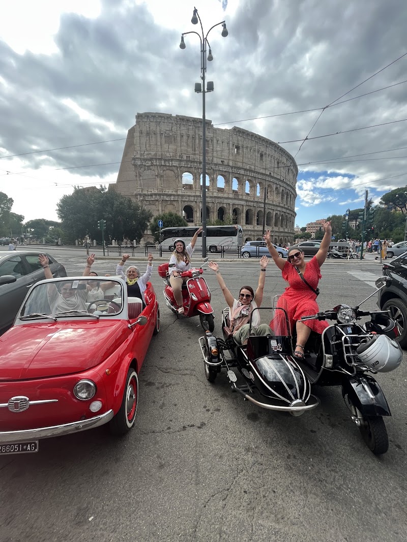 Vespa Tour In Rome | Rent a Vespa - Vespa Tour In Rome | Rent a Vespa, Via Santamaura, 21, 00192 Roma RM, Italy