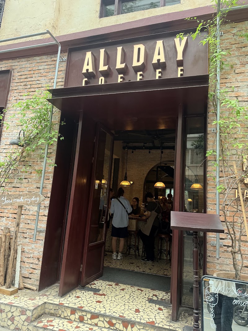 All Day Coffee - All Day Coffee 55 P. Hàng Bún, Ba Đình, Hà Nội, Vietnam