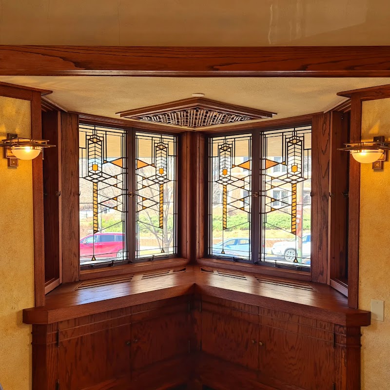 Frederick C. Robie House - Frederick C. Robie House, 5757 S Woodlawn Ave, Chicago, IL 60637, USA