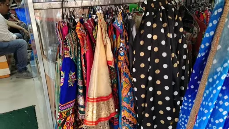 Rudraksha sarees - Rudraksha sarees, QRMC+RG8 india gate, 28, Narayan Vihar, Sukhpuria, Sitapura, Jaipur, Rajasthan 302033, India