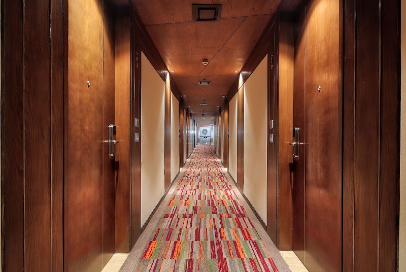 Ramada by Wyndham Gurgaon Central - Ramada by Wyndham Gurgaon Central Plot 2, Sector 44 Rd, Kanahi, Gurugram, Haryana 122003, India