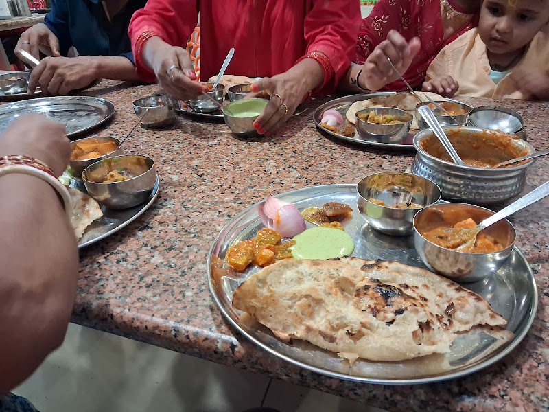 Shiva Tourist Dhaba Avneesh Sharma- Garhmukhteswar - Shiva Tourist Dhaba Avneesh Sharma- Garhmukhteswar NH-09, Brijghat, GarhMukteshwar, Uttar Pradesh 245205, India