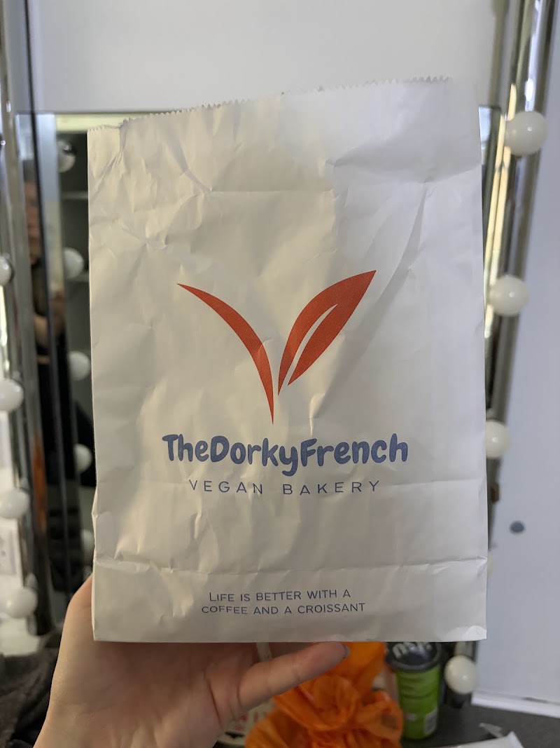 TheDorkyFrench vegan bakery - TheDorkyFrench vegan bakery 39 Parnie St, Glasgow G1 5RJ, UK