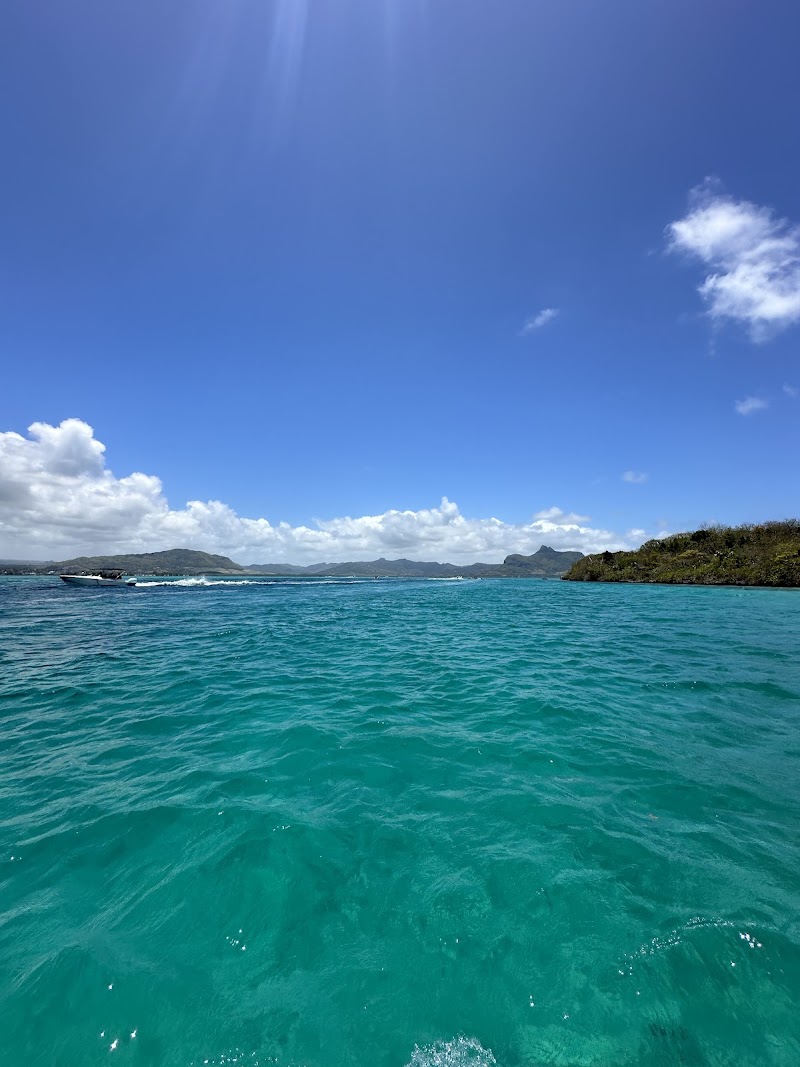 Vicky Boats - Vicky Boats, Trou d'Eau Douce, Mauritius