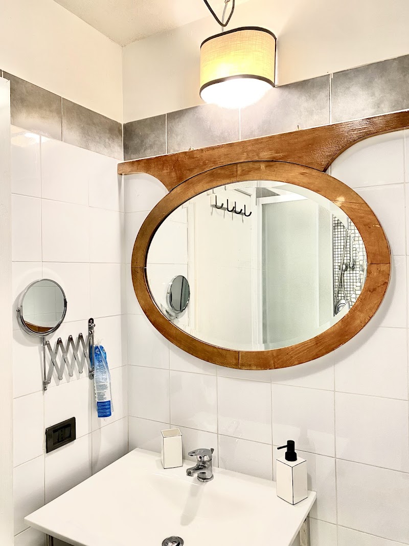 Vacanze Romane Colosseum - Vacanze Romane Colosseum, Via Annia, 66, 00184 Roma RM, Italy