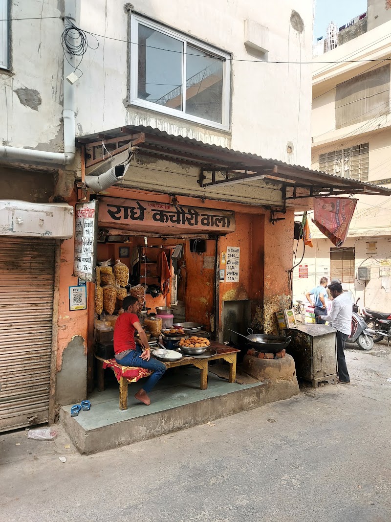 Radhe Kachori Wala - Radhe Kachori Wala 841, Churukon Ka Rasta, Modikhana, Jaipur, Jaipur Nagar Nigam Area, Rajasthan 302003, India