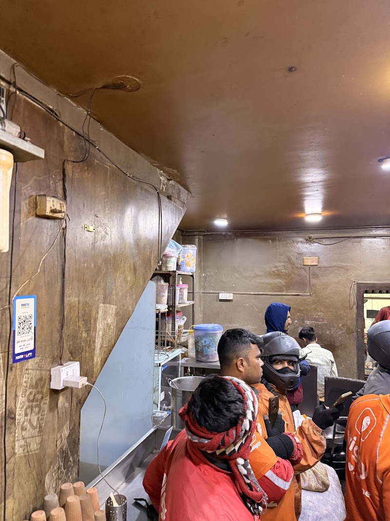 Royal punjabi restaurant (pure veg) - Royal punjabi restaurant (pure veg) Thokar chouraha, opposite Rana pratap railway station, Sunderwas, Pahada, Udaipur, Rajasthan 313003, India