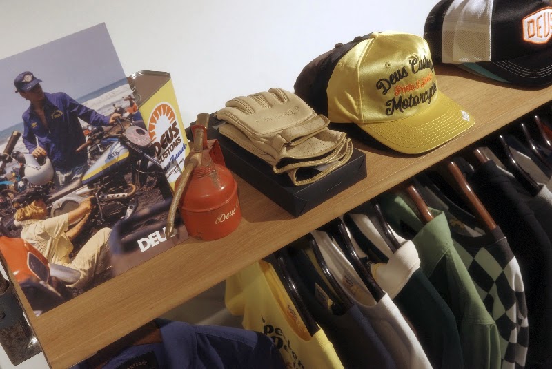 Deus Ex Machina - Grand Indonesia - Deus Ex Machina - Grand Indonesia, Skybridge Level 2, Grand Indonesia, Jl. M.H. Thamrin No.1, Kb. Melati, Kecamatan Tanah Abang, Kota Jakarta Pusat, Daerah Khusus Ibukota Jakarta 10310, Indonesia