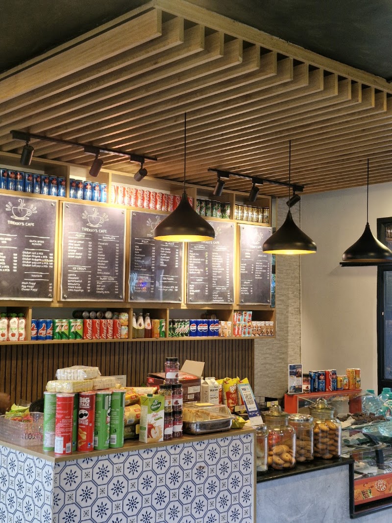Trekky's cafe