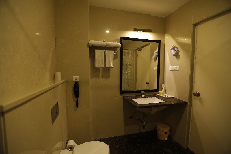 Hotel Excellency (A Unit of Excellency Resorts Pvt. Ltd.) - Hotel Excellency (A Unit of Excellency Resorts Pvt. Ltd.) Jhunjhunwala Garden, 74 C/9, near Master Canteen, Unit-2, Ashok Nagar, Bhubaneswar, Odisha 751009, India
