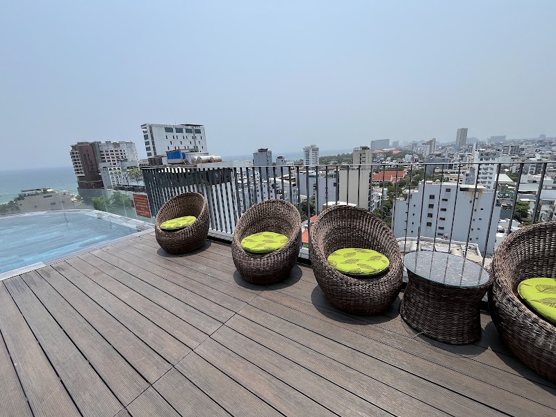 Hotel Grand Lotus