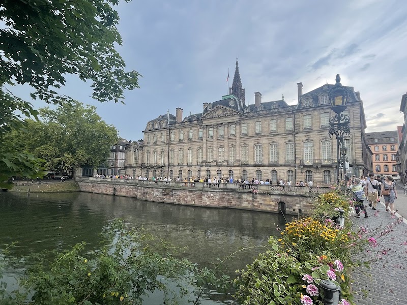 Batorama - Batorama 18 Pl. de la Cathédrale, 67000 Strasbourg, France