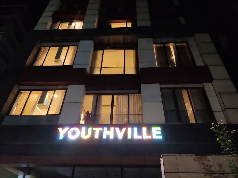 Youthville Juhu JVPD Scheme - Premium Student Hostel & PG in Mumbai