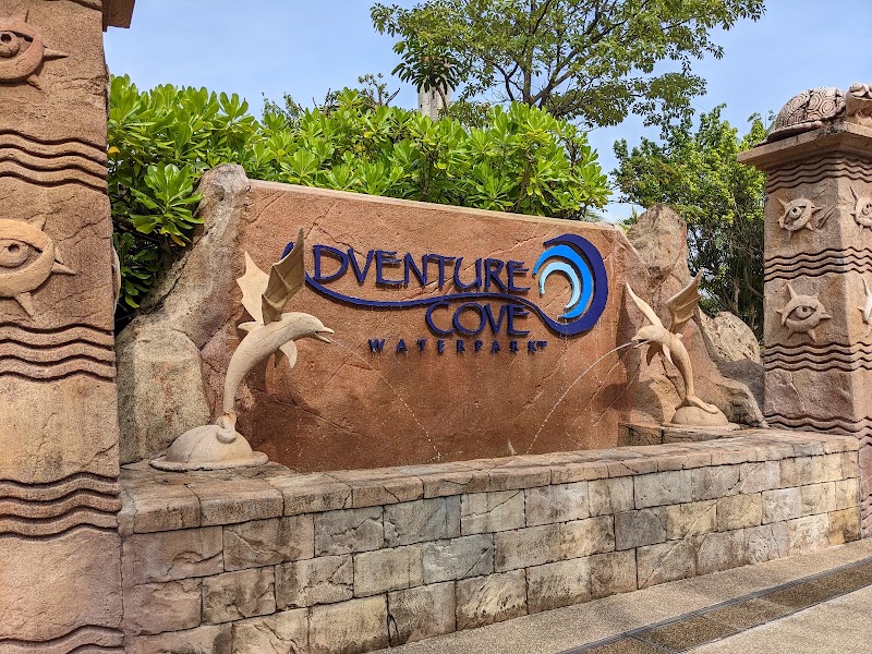 Adventure Cove Waterpark - Adventure Cove Waterpark 14 Sentosa Gateway, Sentosa Island, Singapore 098132