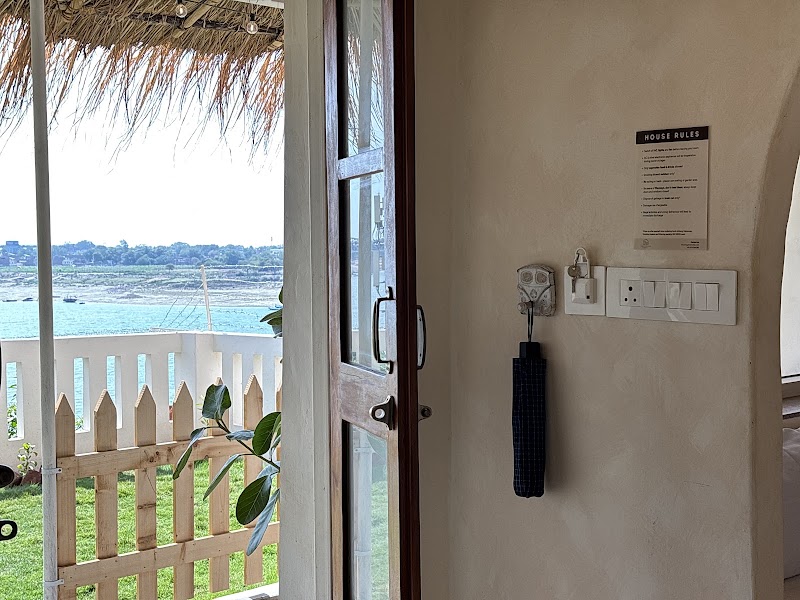 Vintage Riverfront Cottage by The Vintage Homestay - Vintage Riverfront Cottage by The Vintage Homestay, A-2-56, Ghats of Varanasi, Ghasi Tola, Varanasi, Uttar Pradesh 221001, India