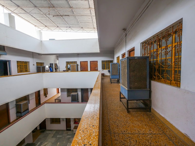 Jaipuria Smriti Bhawan, Chitrakoot - Jaipuria Smriti Bhawan, Chitrakoot, Ram Ghat Rd, Tirthrajpuri, Sitapur, Chitrakoot, Sitapur Mafi, Uttar Pradesh 210204, India