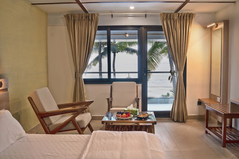 ISLAND BAY VIEW INN - ISLAND BAY VIEW INN 9MGW+WP H.No 1-102 .1 Thottam Badanidiyoor, Malpe, Udupi, Badanidiyur, Karnataka 576115, India