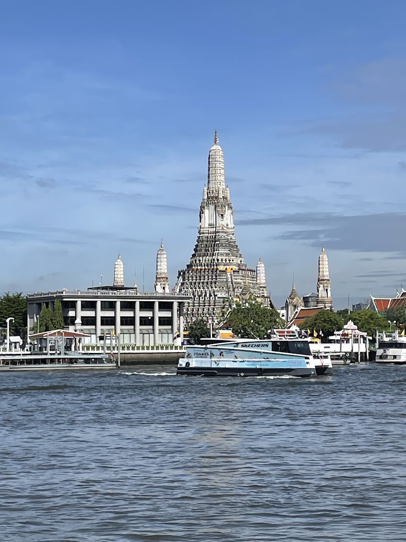 Aurum The River Place