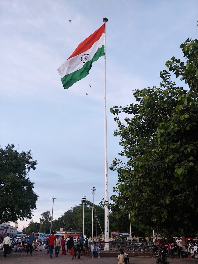 Gwalior - Gwalior, LNUP E, Railway Colony, LNUPE Campus, Thatipur, Gwalior, Madhya Pradesh 474002, India