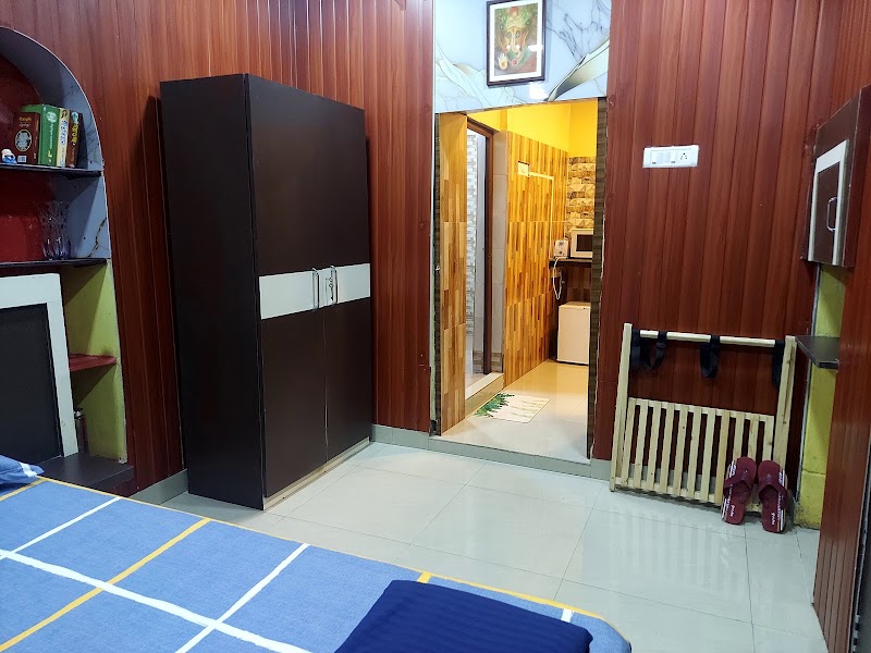 Ani's Homestay - Ani's Homestay 7, Kalidas Patitundi Ln, behind Kalighat fire station, Kalighat, Kolkata, West Bengal 700026, India