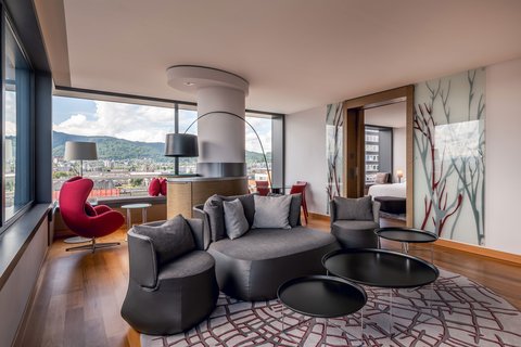 Sheraton Zurich Hotel - Sheraton Zurich Hotel Pfingstweidstrasse 100, 8005 Zürich, Switzerland