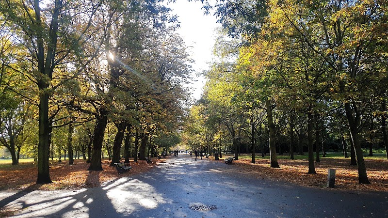 Gloucester Gate Playground - Gloucester Gate Playground, Regent's Park Terrace, London NW1 4RY, UK