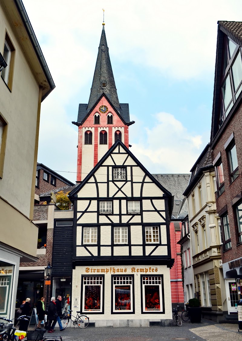 Strumpfhaus Kempen - Strumpfhaus Kempen, Peterstraße 5, 47906 Kempen, Germany