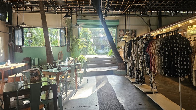 Artjuna Cafe, Mandrem - Artjuna Cafe, Mandrem, Junas Waddo, Mandrem, Goa 403527, India