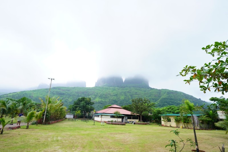 Twin mountain farm Resort - Twin mountain farm Resort Ghoti Trimbak Rd, Pahine, Bhilmal, Maharashtra 422212, India