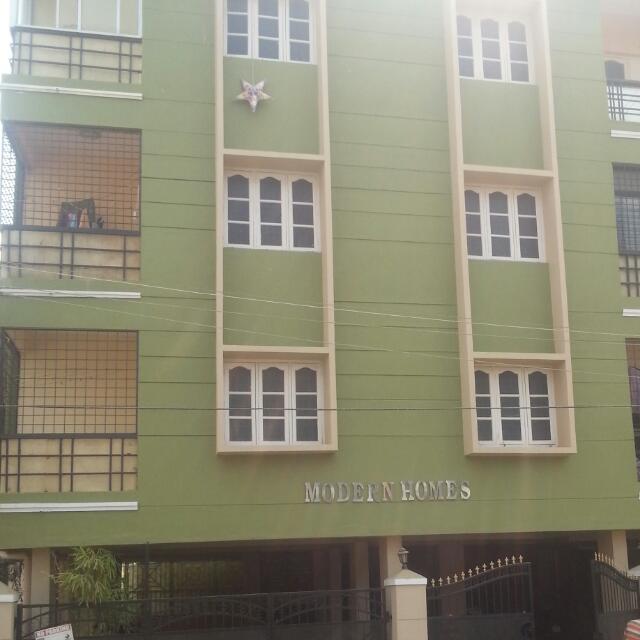 Modern Homes Apartment - Modern Homes Apartment, 2M6G+3V5, Nagappa Reddy Layout, Dooravani Nagar, Bengaluru, Karnataka 560016, India