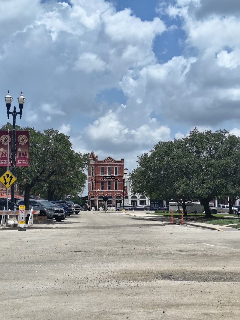 Lockhart City Hall - Lockhart City Hall, 308 W San Antonio St, Lockhart, TX 78644, USA